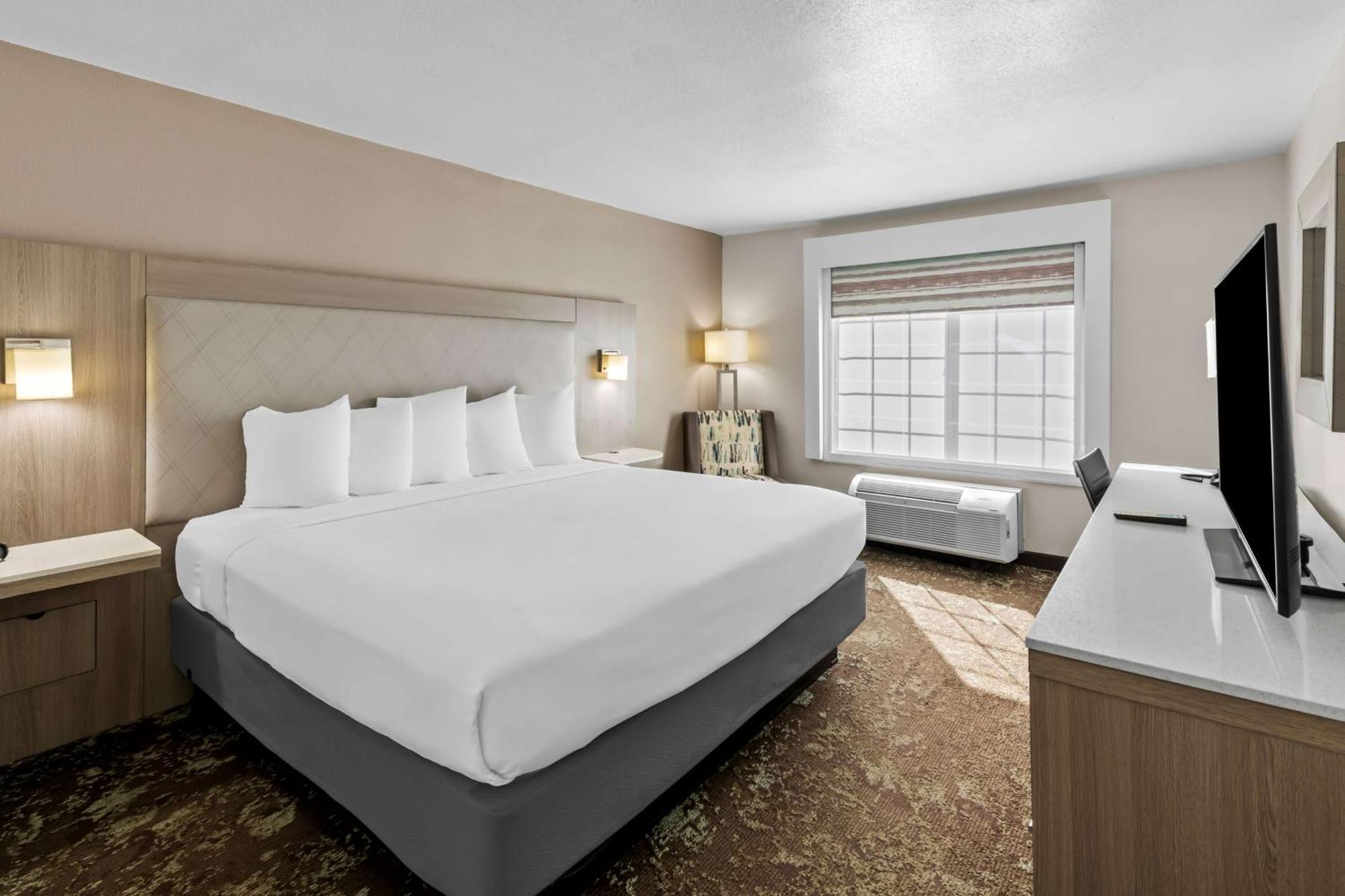 Best Western Worlds Of Fun Kansas City Exterior photo
