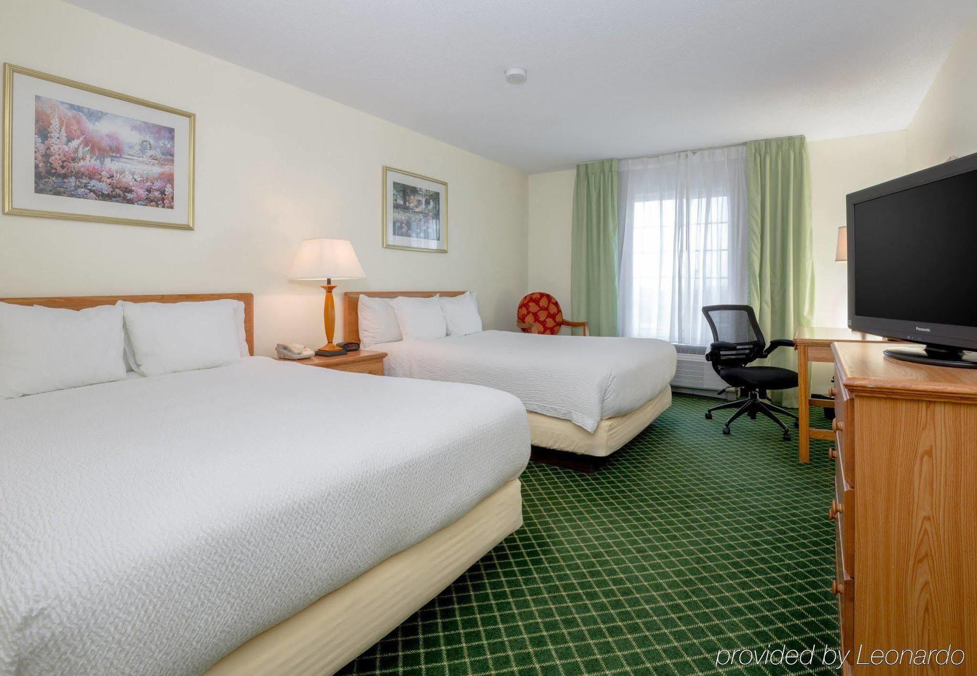 Best Western Worlds Of Fun Kansas City Exterior photo
